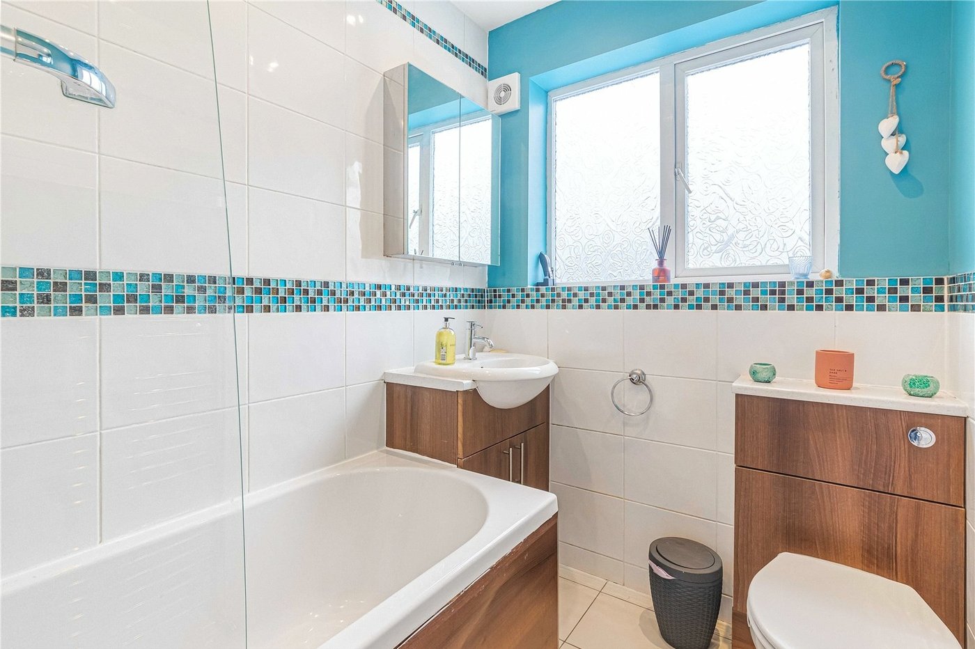 4 bedroom house for sale in Welling | Robinson Jackson