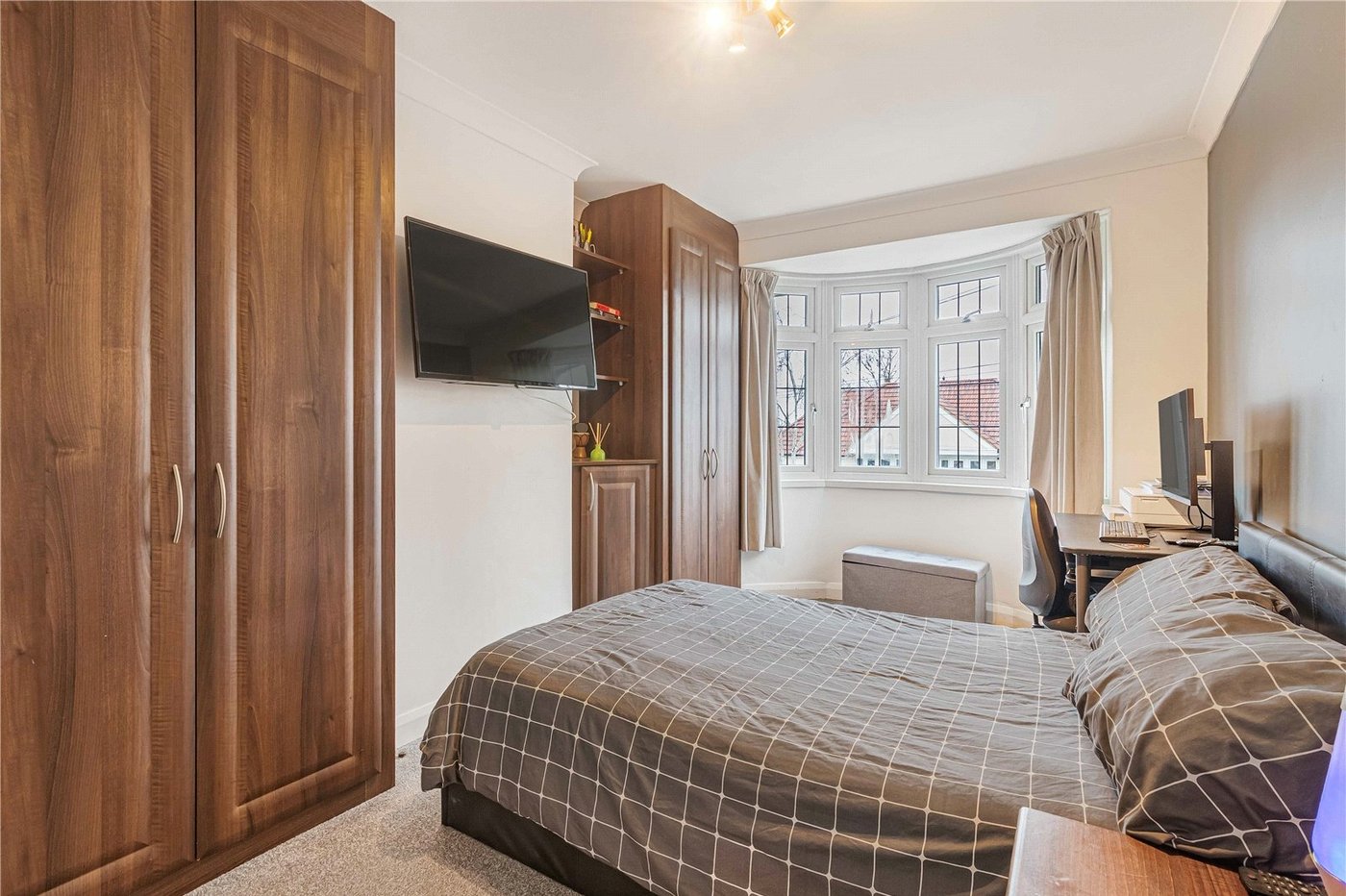 4 bedroom house for sale in Welling | Robinson Jackson