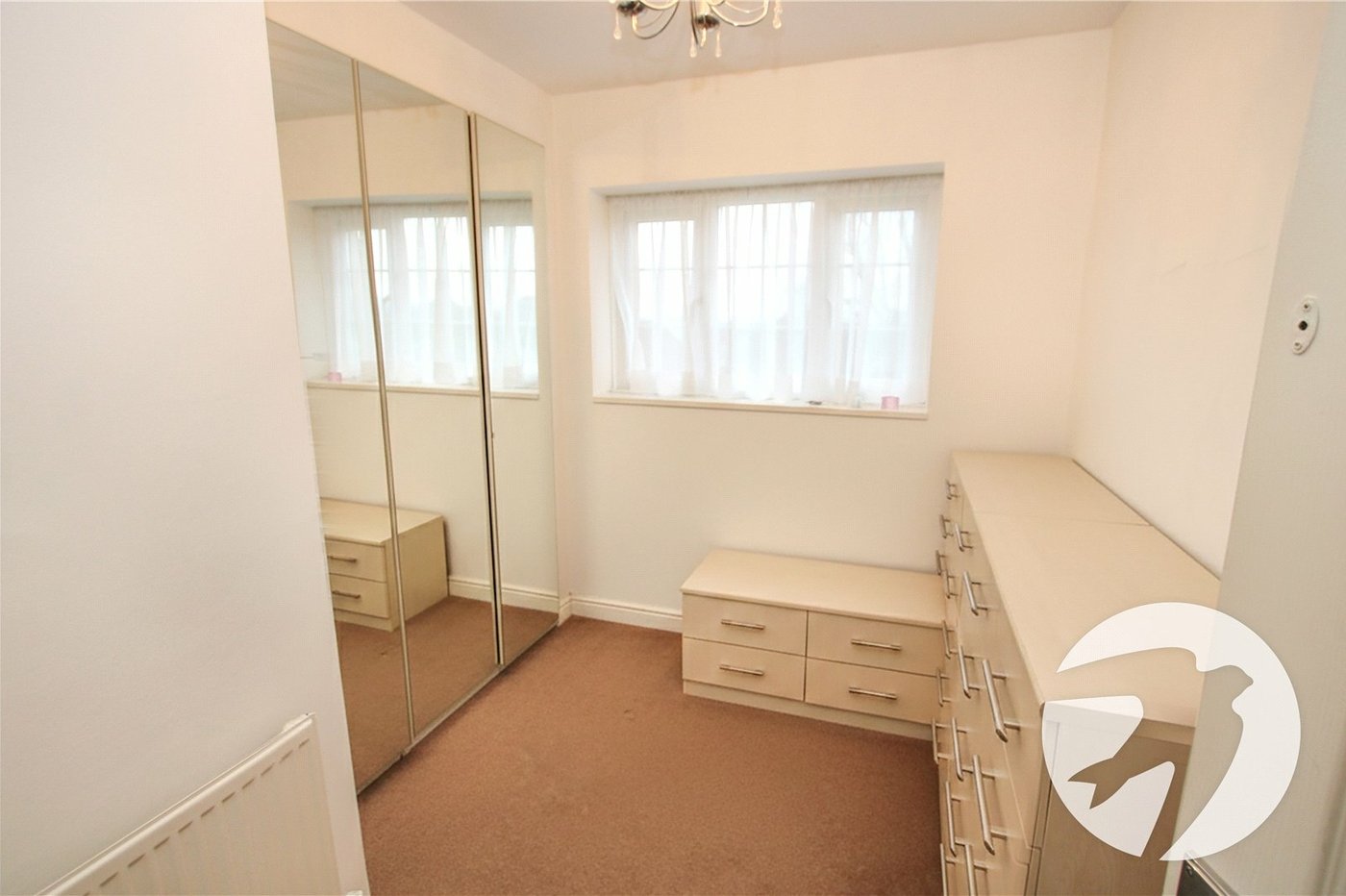 3 bedroom house for sale in London | Robinson Jackson