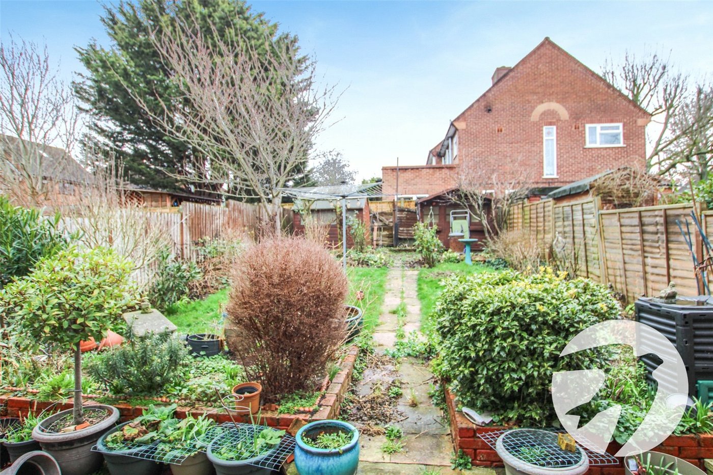 3 bedroom house for sale in London | Robinson Jackson