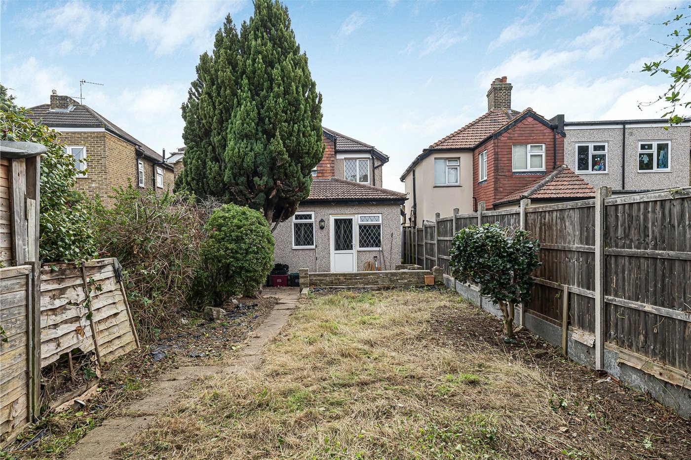 2 bedroom house for sale in Welling | Robinson Jackson