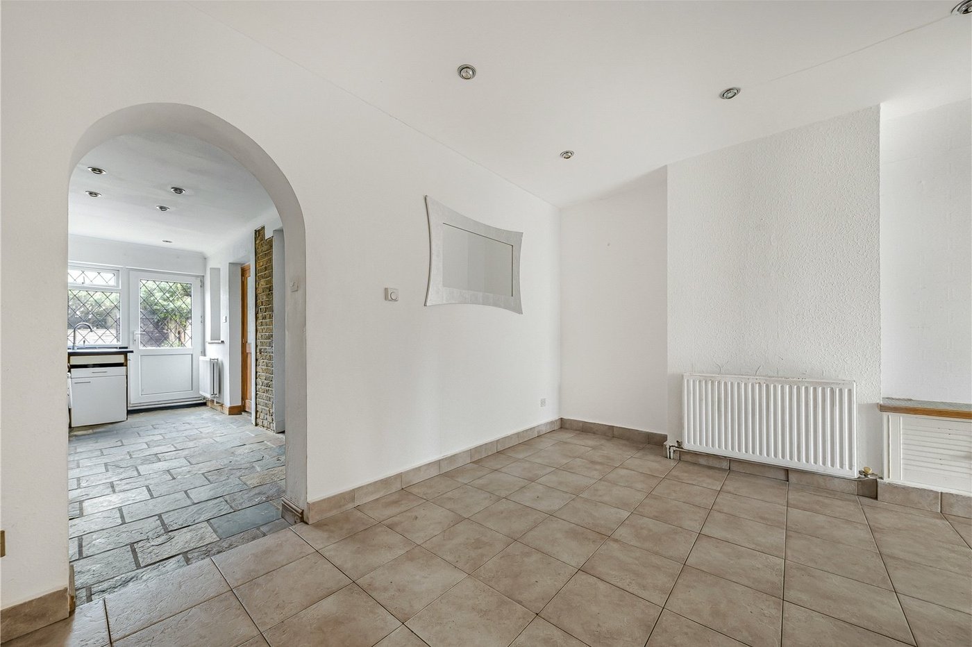 2 bedroom house for sale in Welling | Robinson Jackson