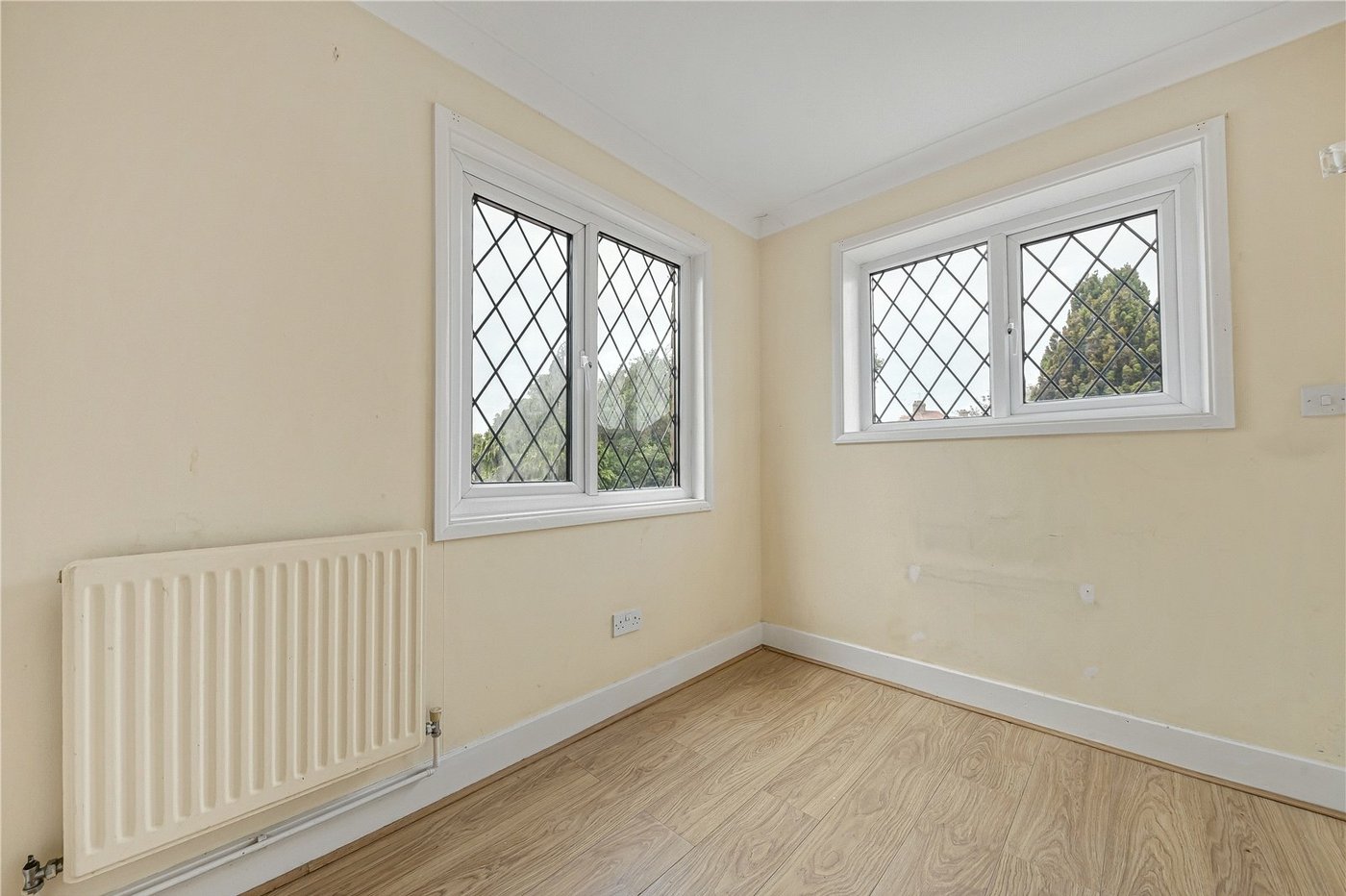 2 bedroom house for sale in Welling | Robinson Jackson