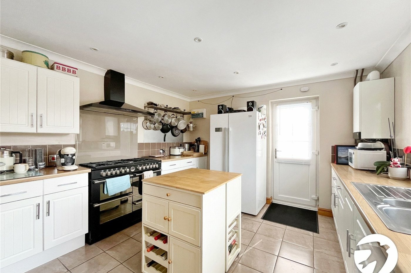 2 bedroom bungalow for sale in Newington | Robinson Michael & Jackson