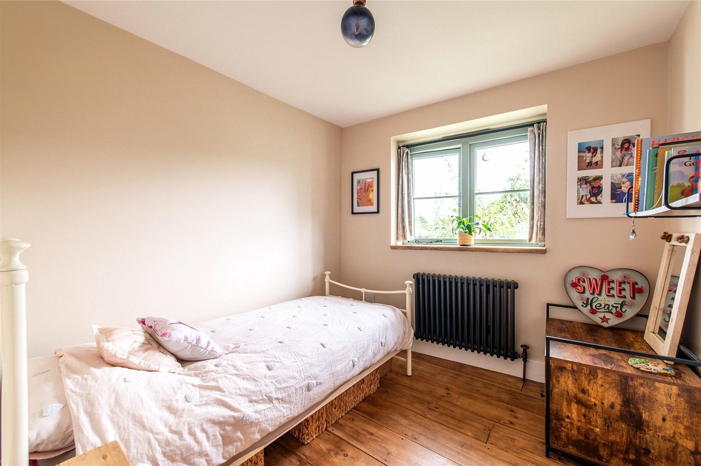 3 bedroom house for sale in Newington | Robinson Michael & Jackson