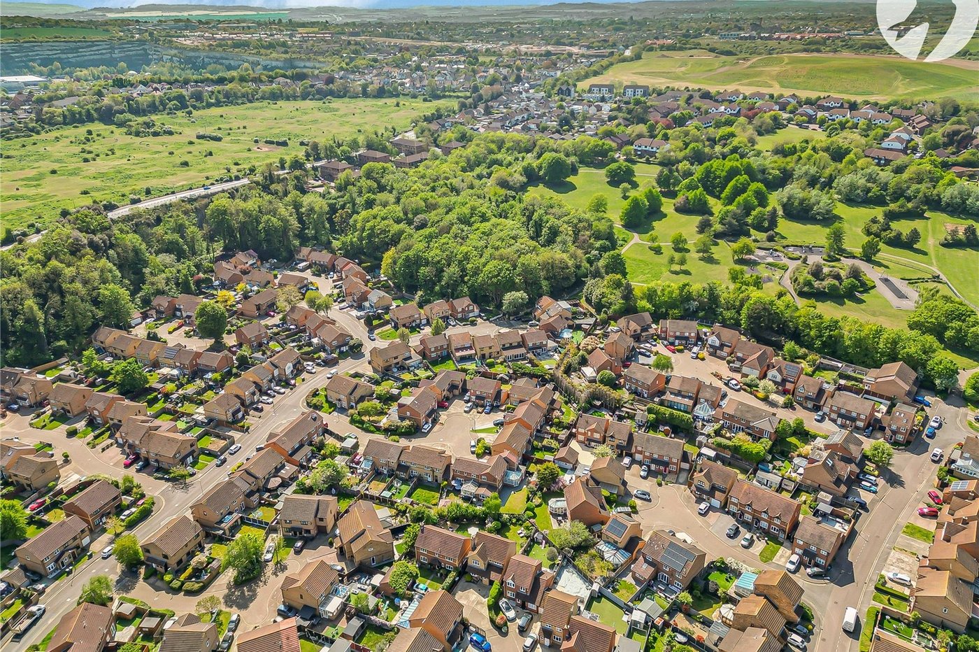 4 bedroom house for sale in Greenhithe | Robinson Jackson