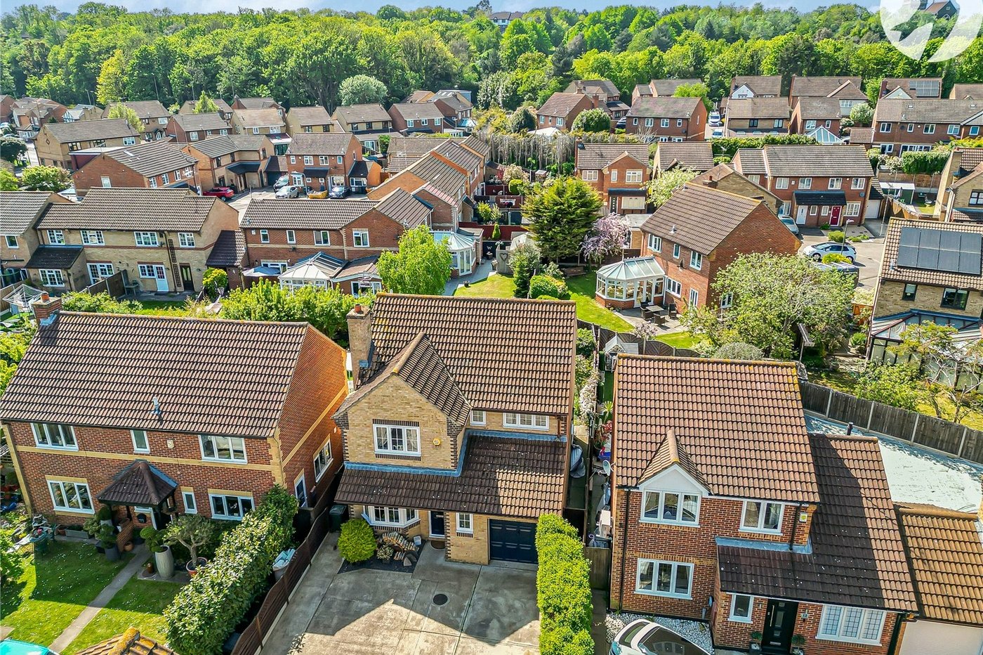 4 bedroom house for sale in Greenhithe | Robinson Jackson
