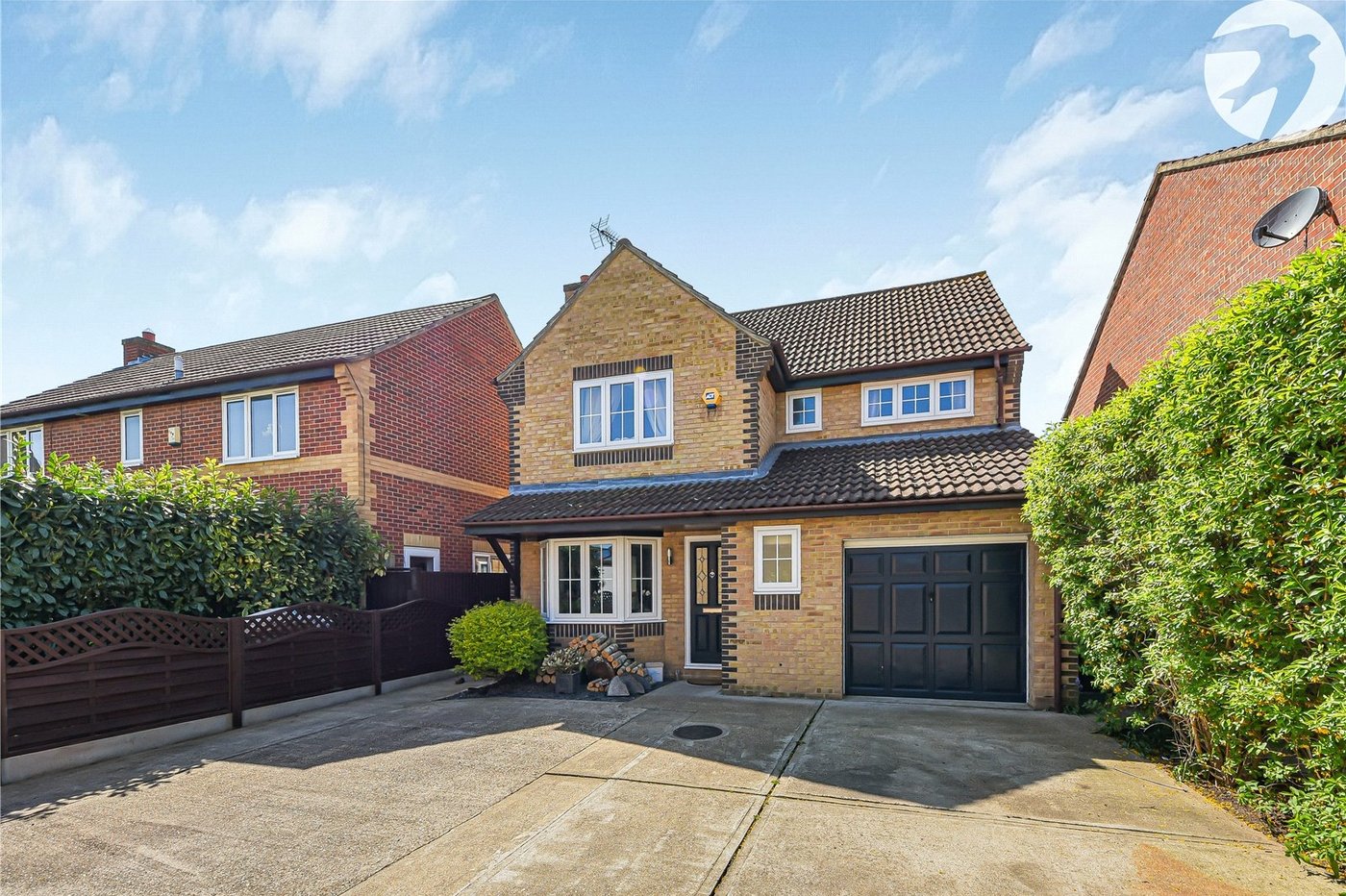 4 bedroom house for sale in Greenhithe | Robinson Jackson