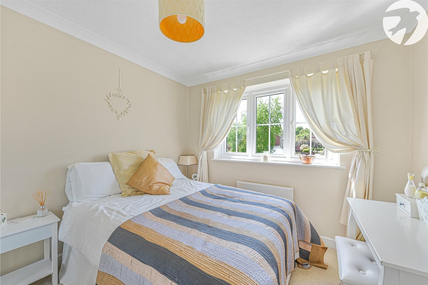 4 bedroom house for sale in Greenhithe | Robinson Jackson