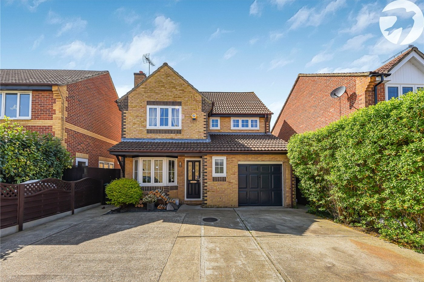 4 bedroom house for sale in Greenhithe | Robinson Jackson