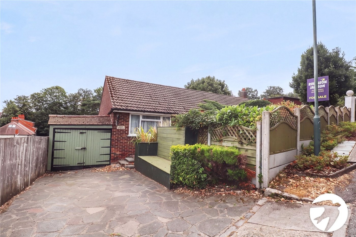 3 bedroom bungalow for sale in Belvedere | Robinson Jackson