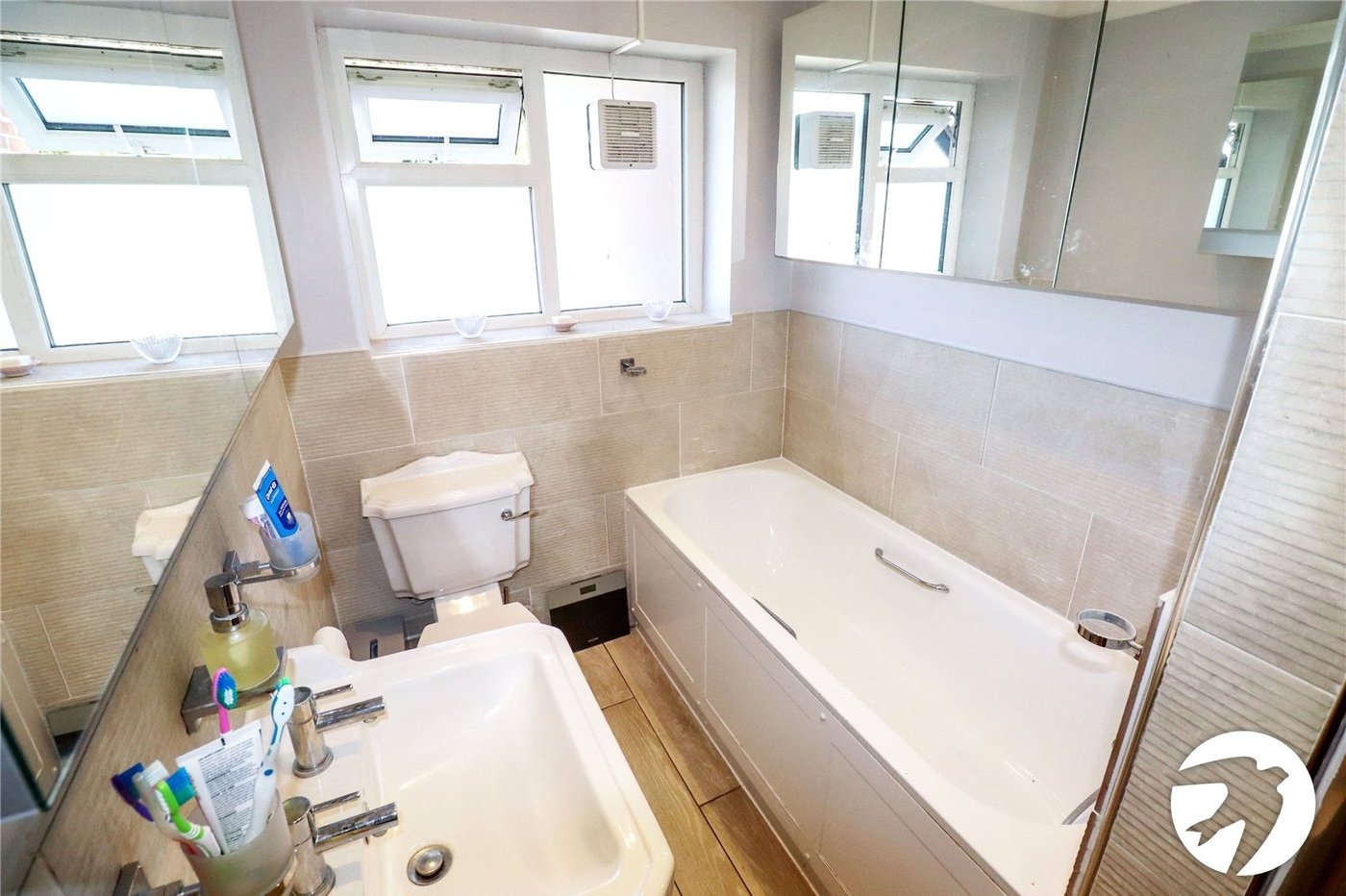 3 bedroom bungalow for sale in Belvedere | Robinson Jackson