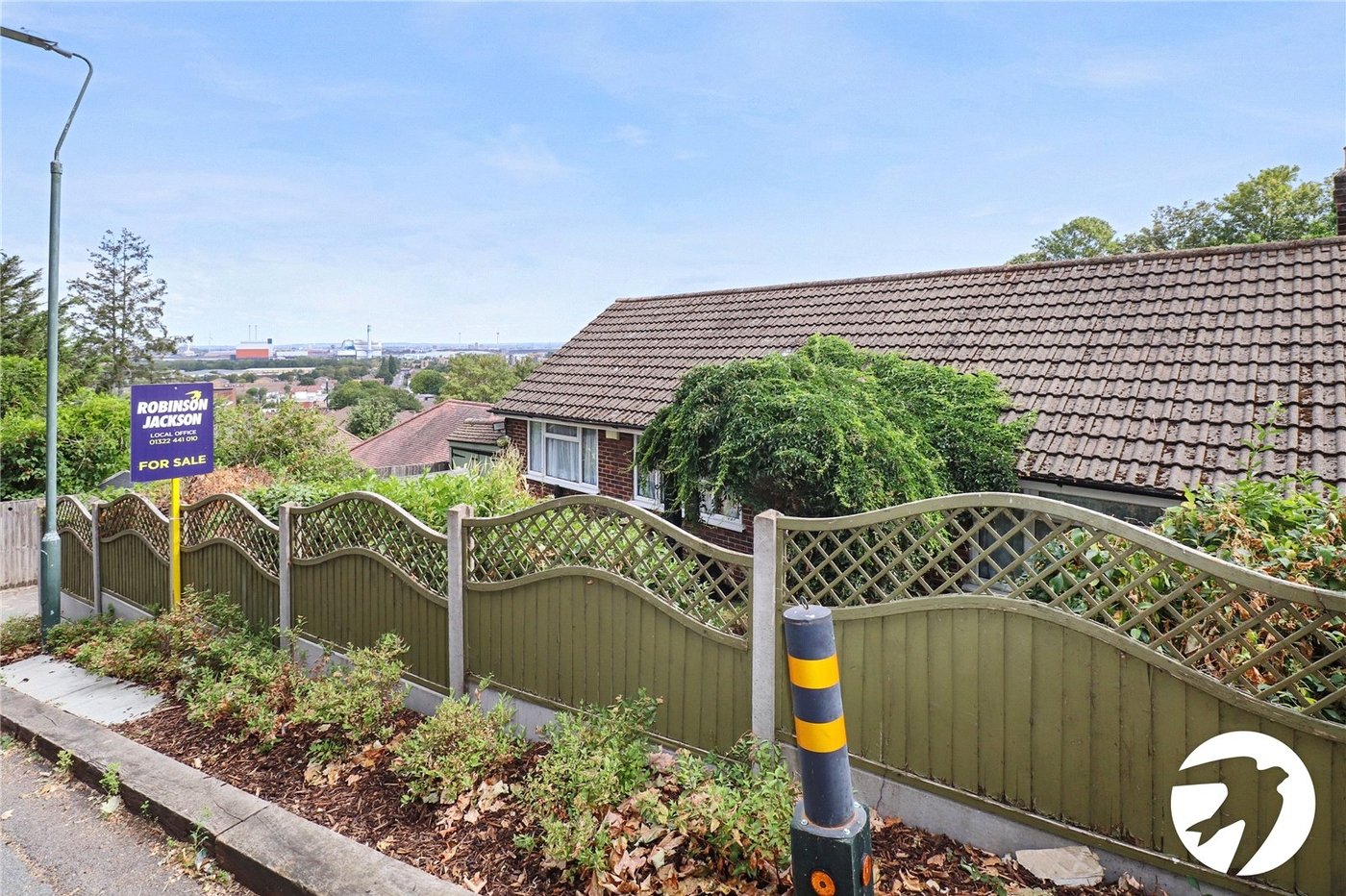 3 bedroom bungalow for sale in Belvedere | Robinson Jackson