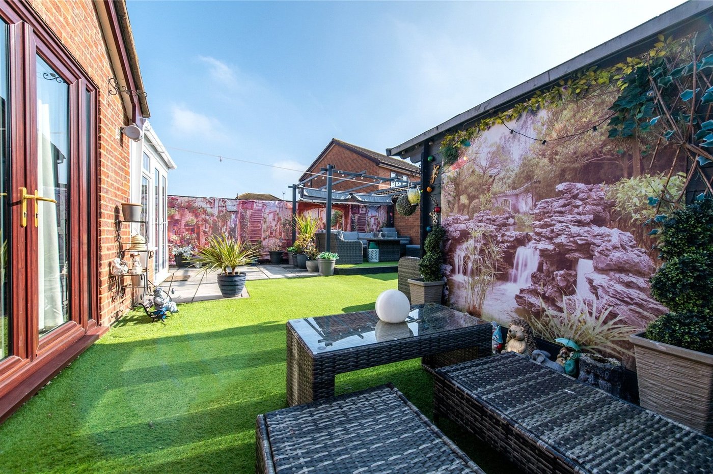 5 bedroom house for sale in Kemsley | Robinson Michael & Jackson