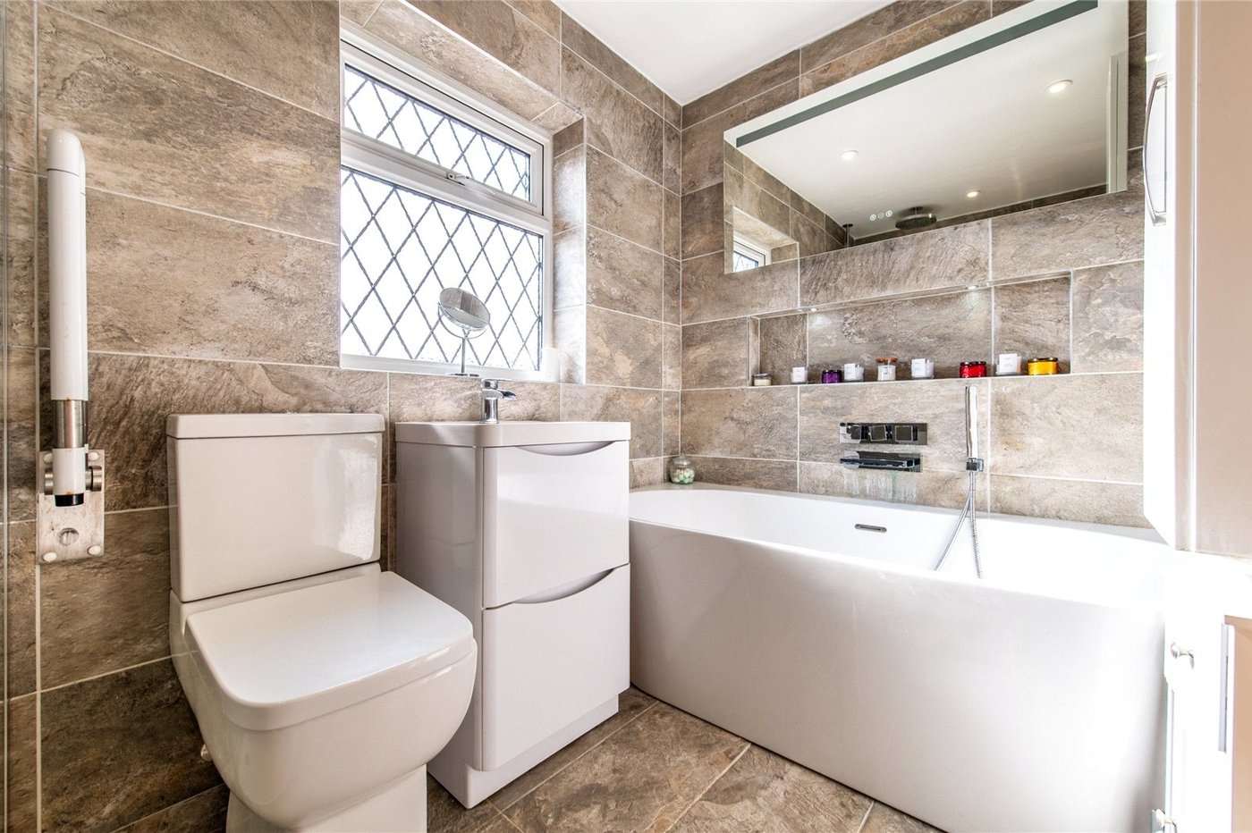 5 bedroom house for sale in Kemsley | Robinson Michael & Jackson