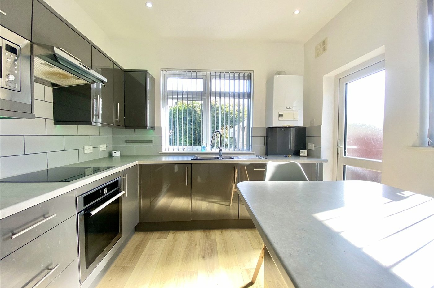 3 bedroom bungalow for sale in Sidcup | Robinson Jackson