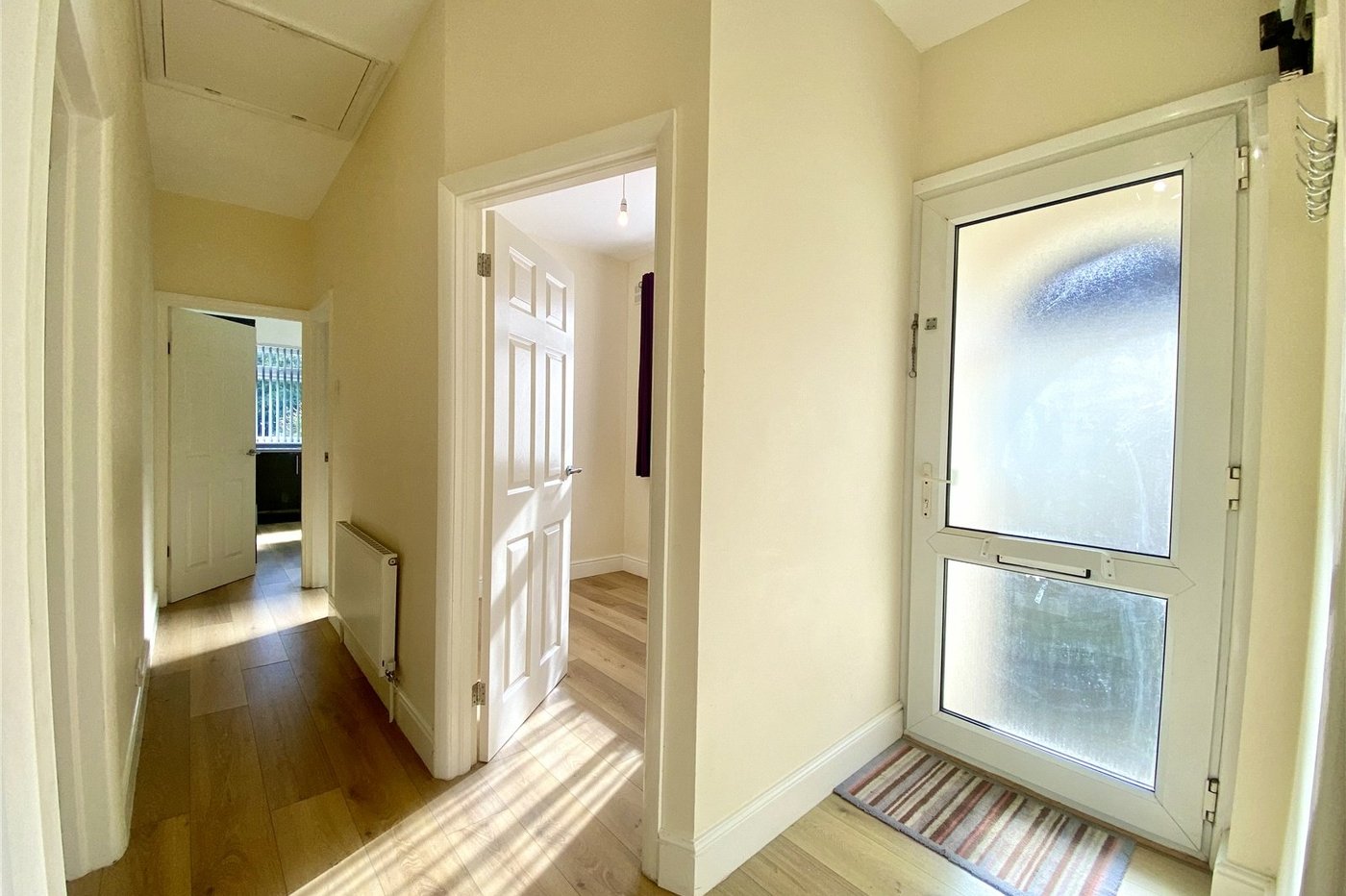 3 bedroom bungalow for sale in Sidcup | Robinson Jackson