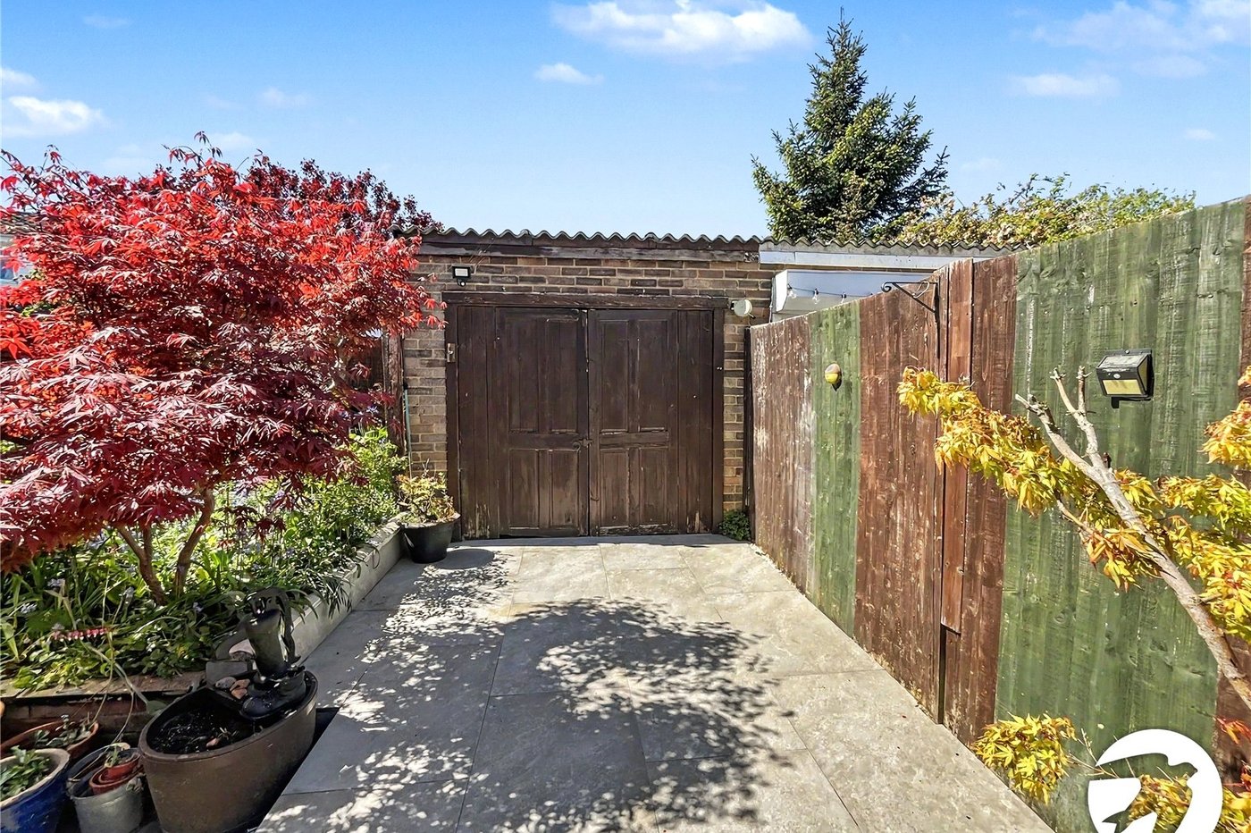 3 bedroom bungalow for sale in Rochester | Robinson Michael & Jackson