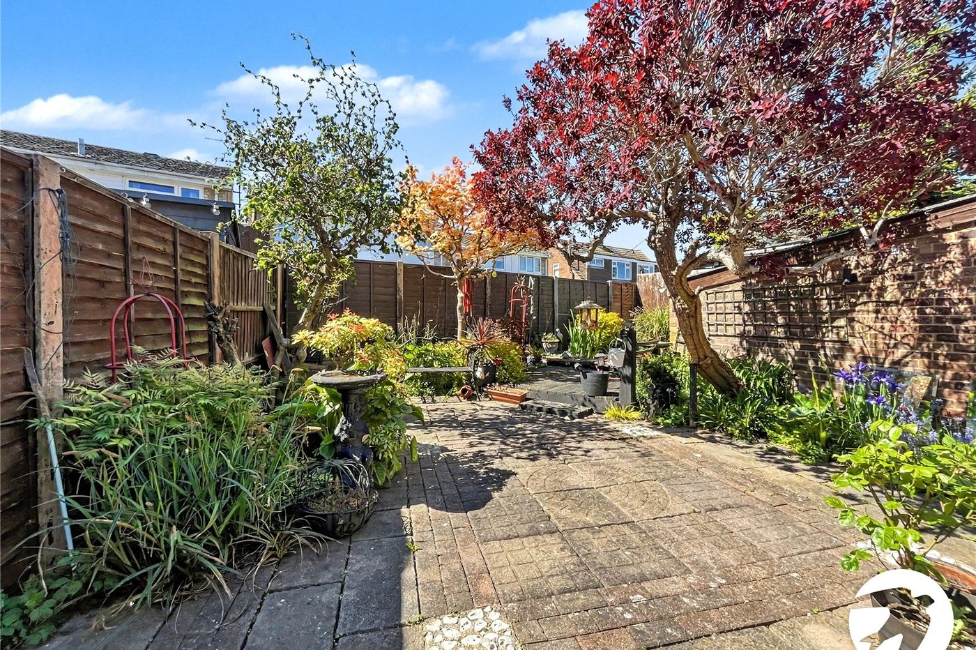 3 bedroom bungalow for sale in Rochester | Robinson Michael & Jackson
