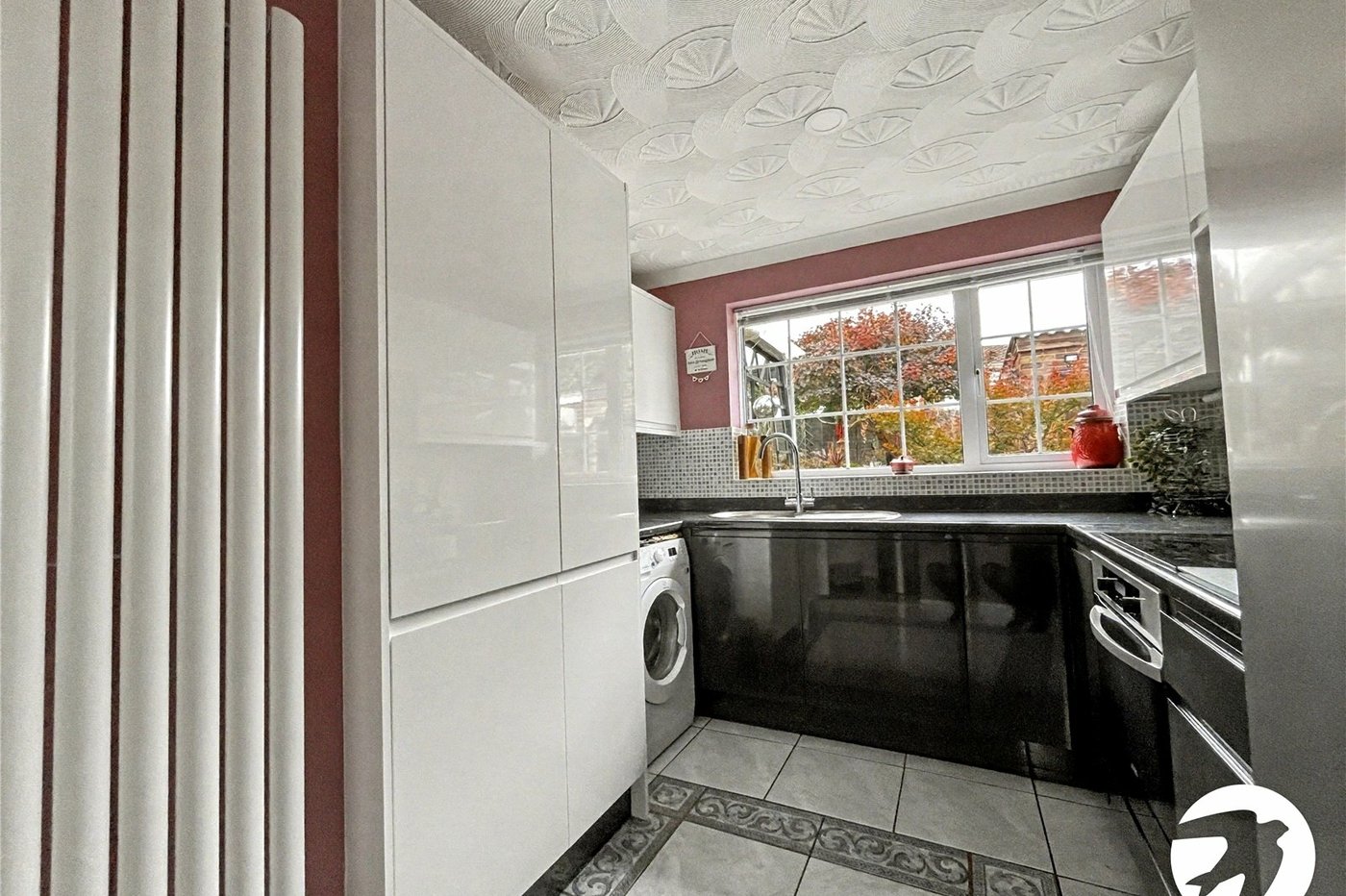 3 bedroom bungalow for sale in Rochester | Robinson Michael & Jackson