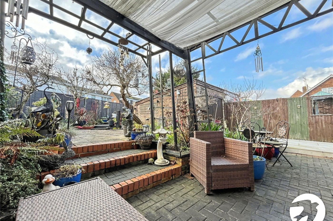 3 bedroom bungalow for sale in Rochester | Robinson Michael & Jackson