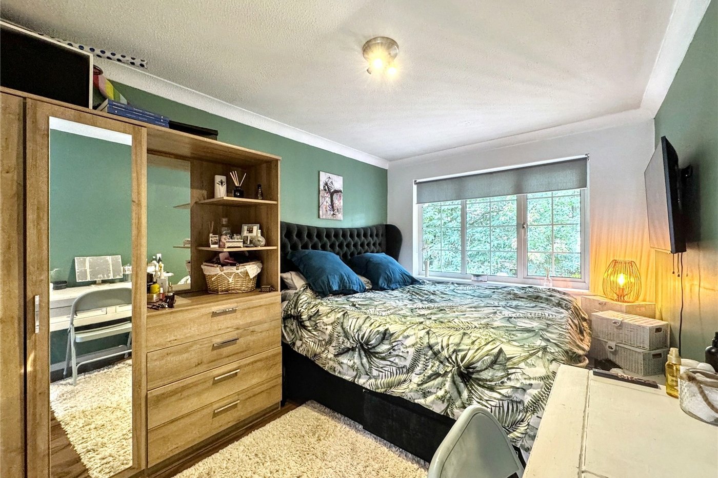 4 bedroom house for sale in Rainham | Robinson Michael & Jackson