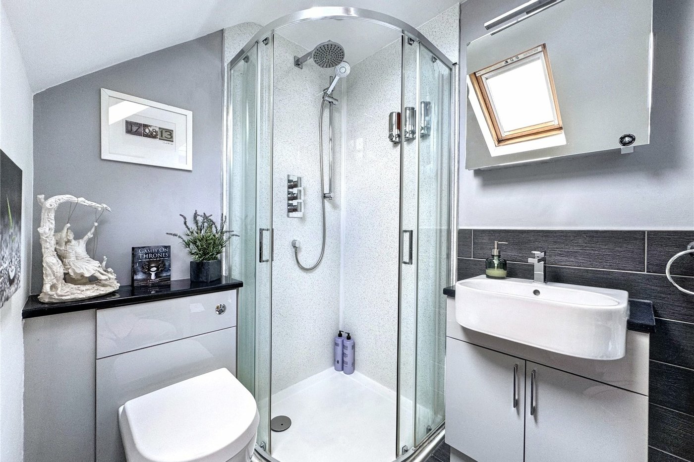 4 bedroom house for sale in Rainham | Robinson Michael & Jackson