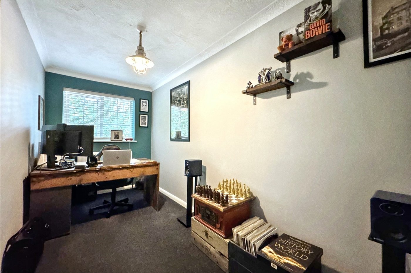 4 bedroom house for sale in Rainham | Robinson Michael & Jackson