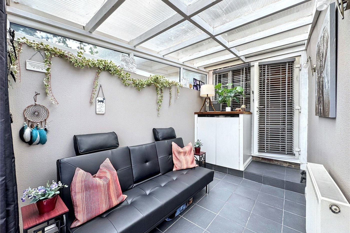 4 bedroom house for sale in Rainham | Robinson Michael & Jackson