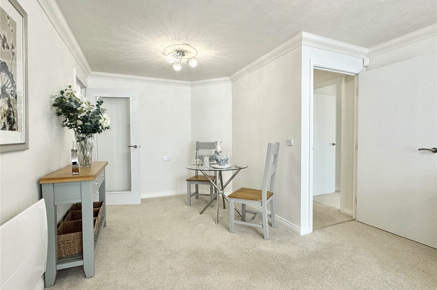 1 bedroom property for sale in Birchwood Park Avenue | Robinson Jackson