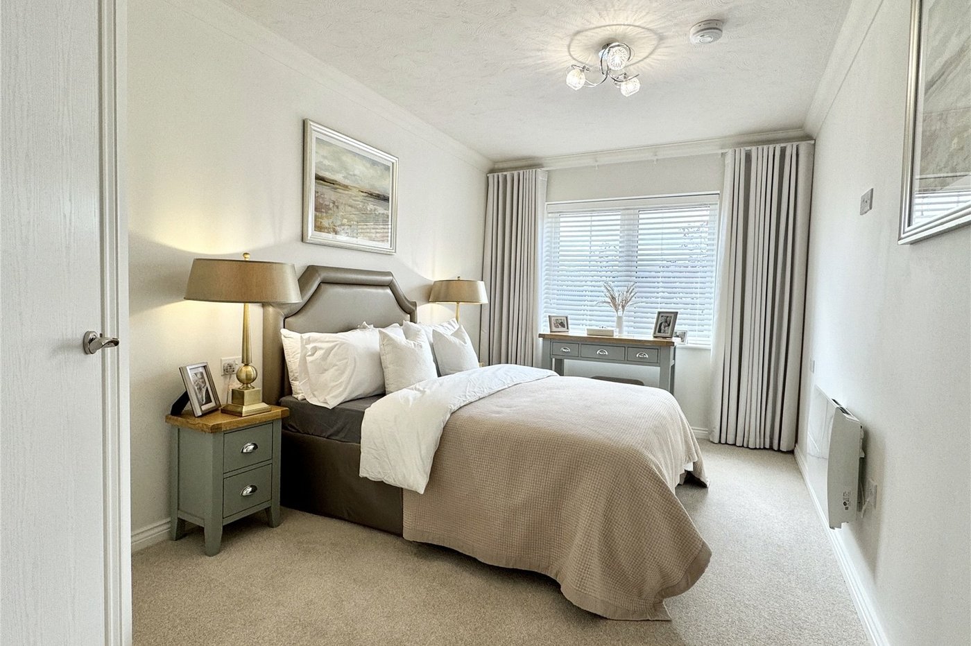 1 bedroom property for sale in Birchwood Park Avenue | Robinson Jackson