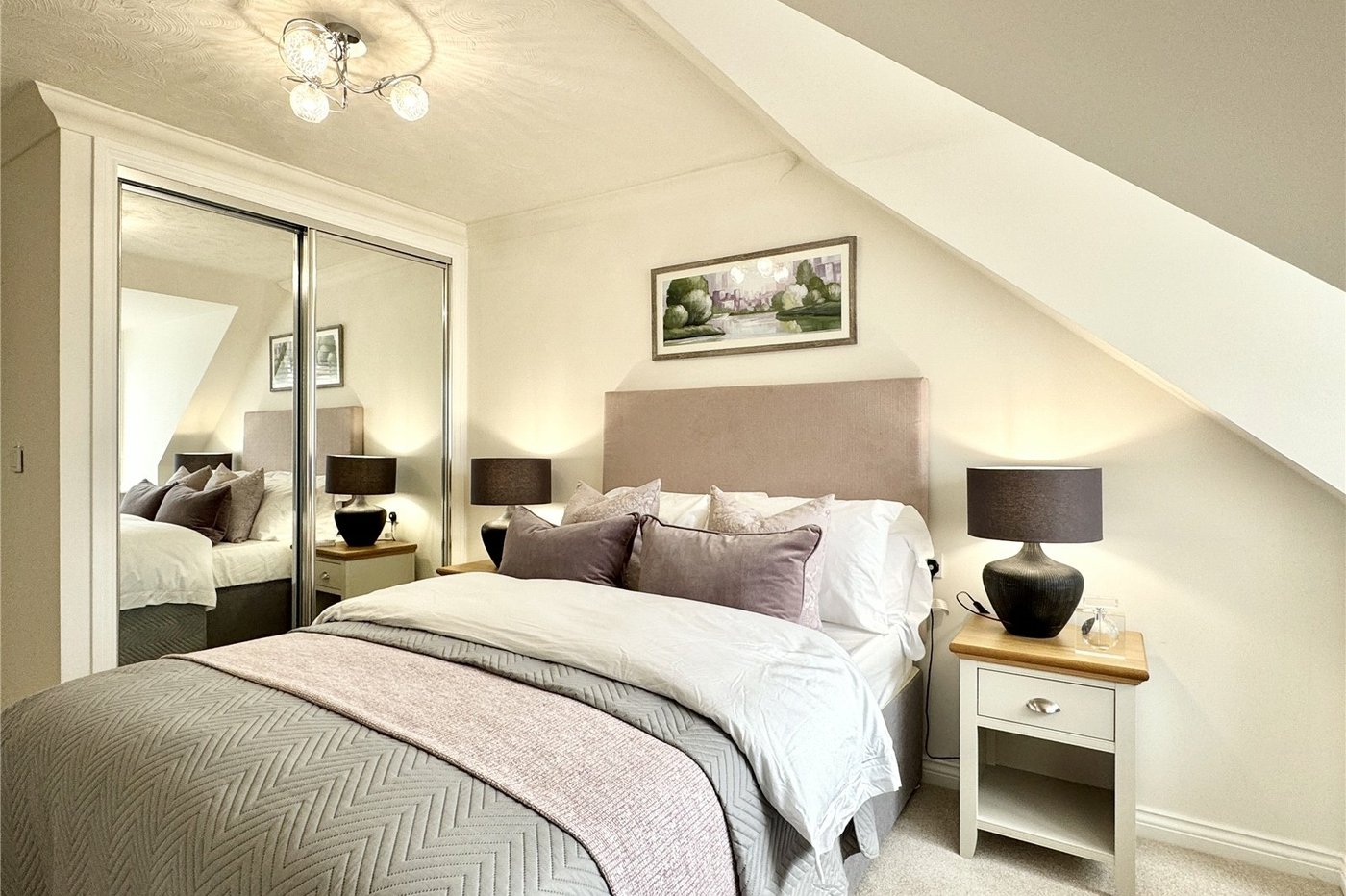 2 bedroom property for sale in Birchwood Park Avenue | Robinson Jackson