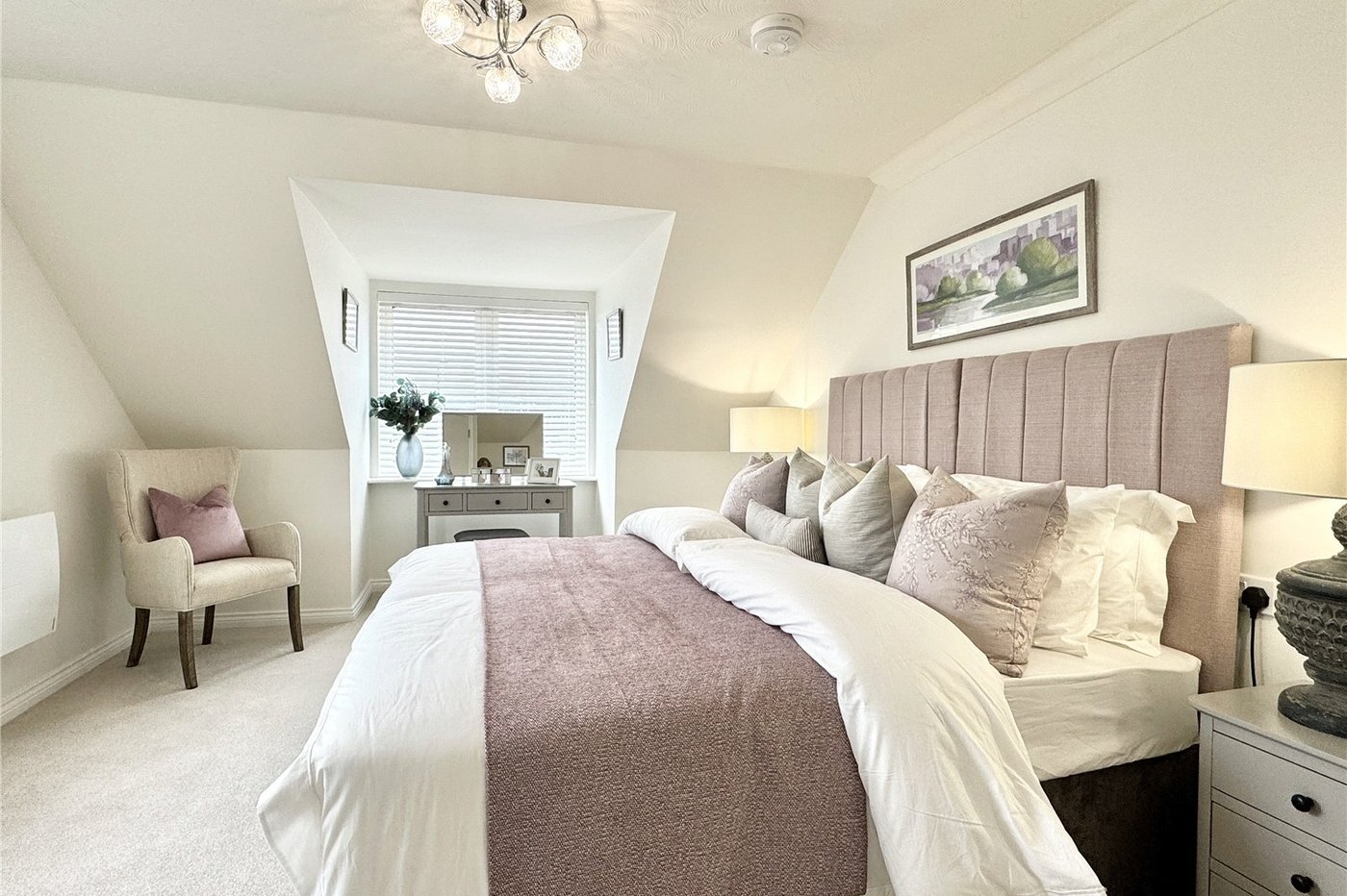 2 bedroom property for sale in Birchwood Park Avenue | Robinson Jackson