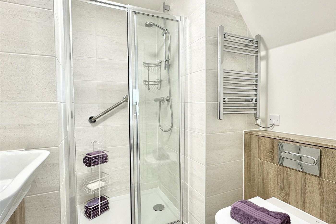 2 bedroom property for sale in Birchwood Park Avenue | Robinson Jackson