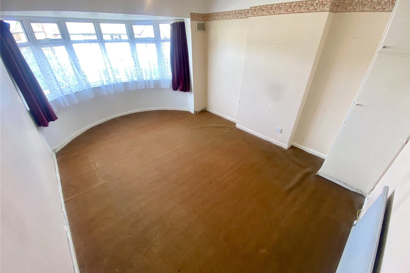 3 bedroom house for sale in Sidcup | Robinson Jackson