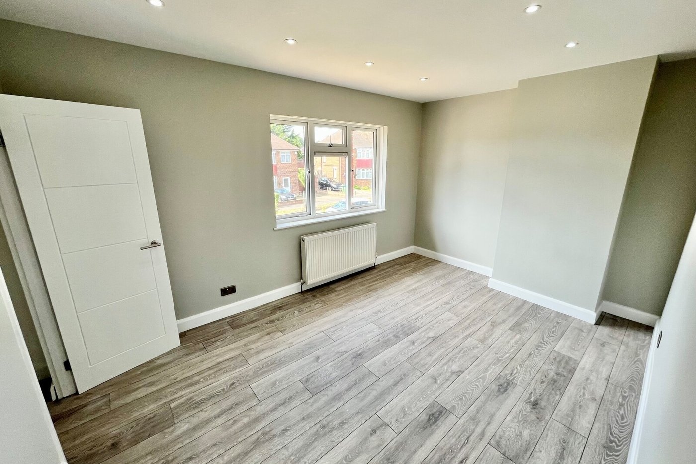 2 bedroom house for sale in Sidcup | Robinson Jackson