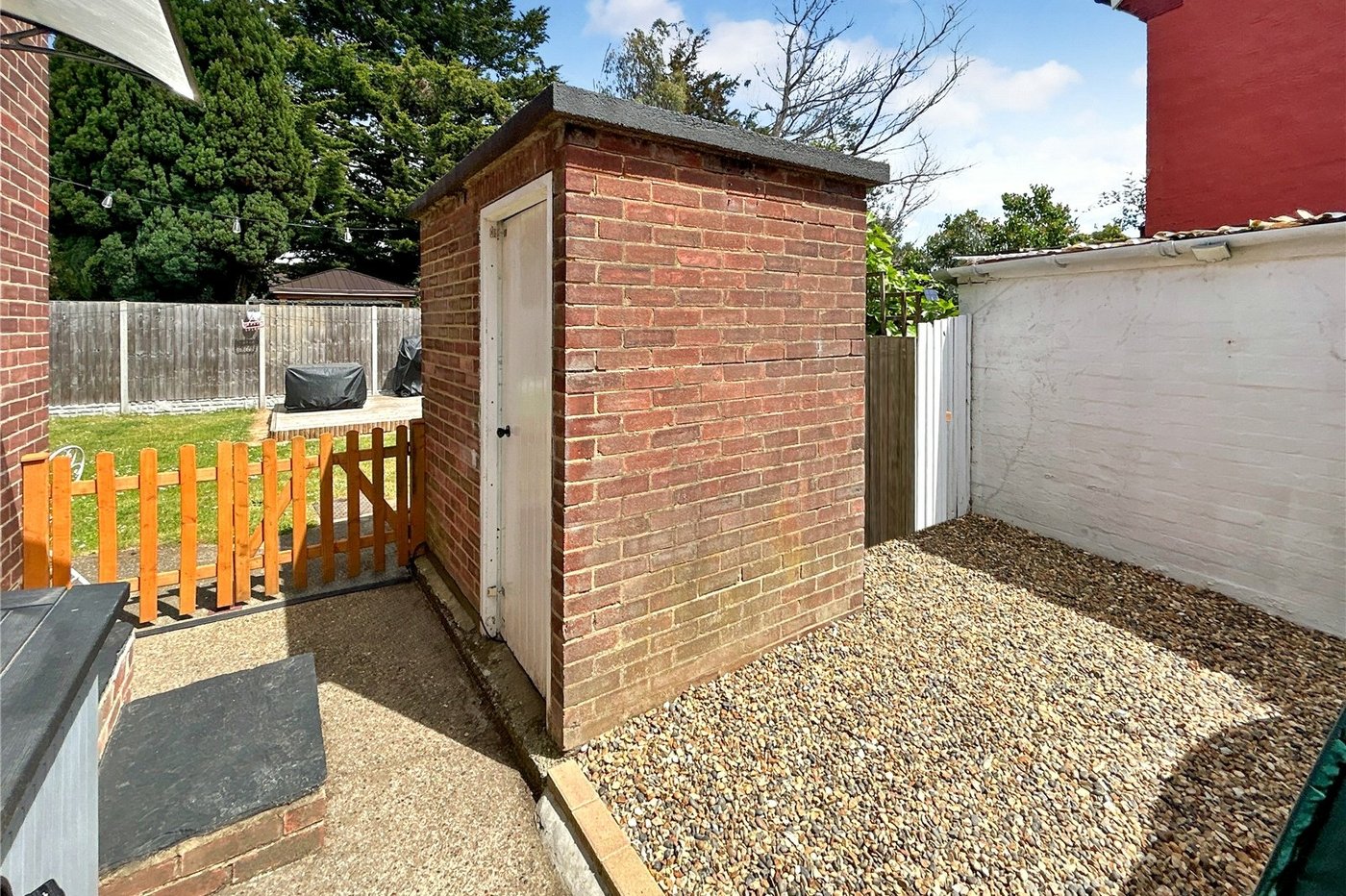 2 bedroom property for sale in Sidcup | Robinson Jackson