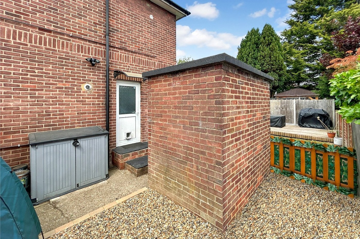 2 bedroom property for sale in Sidcup | Robinson Jackson