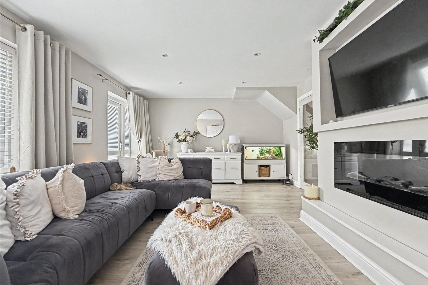 3 bedroom house for sale in Rainham | Robinson Michael & Jackson