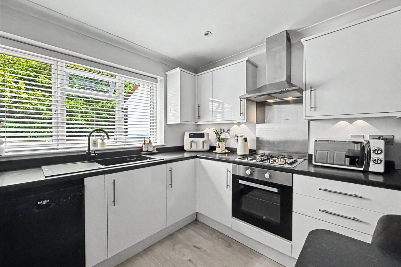 3 bedroom house for sale in Rainham | Robinson Michael & Jackson
