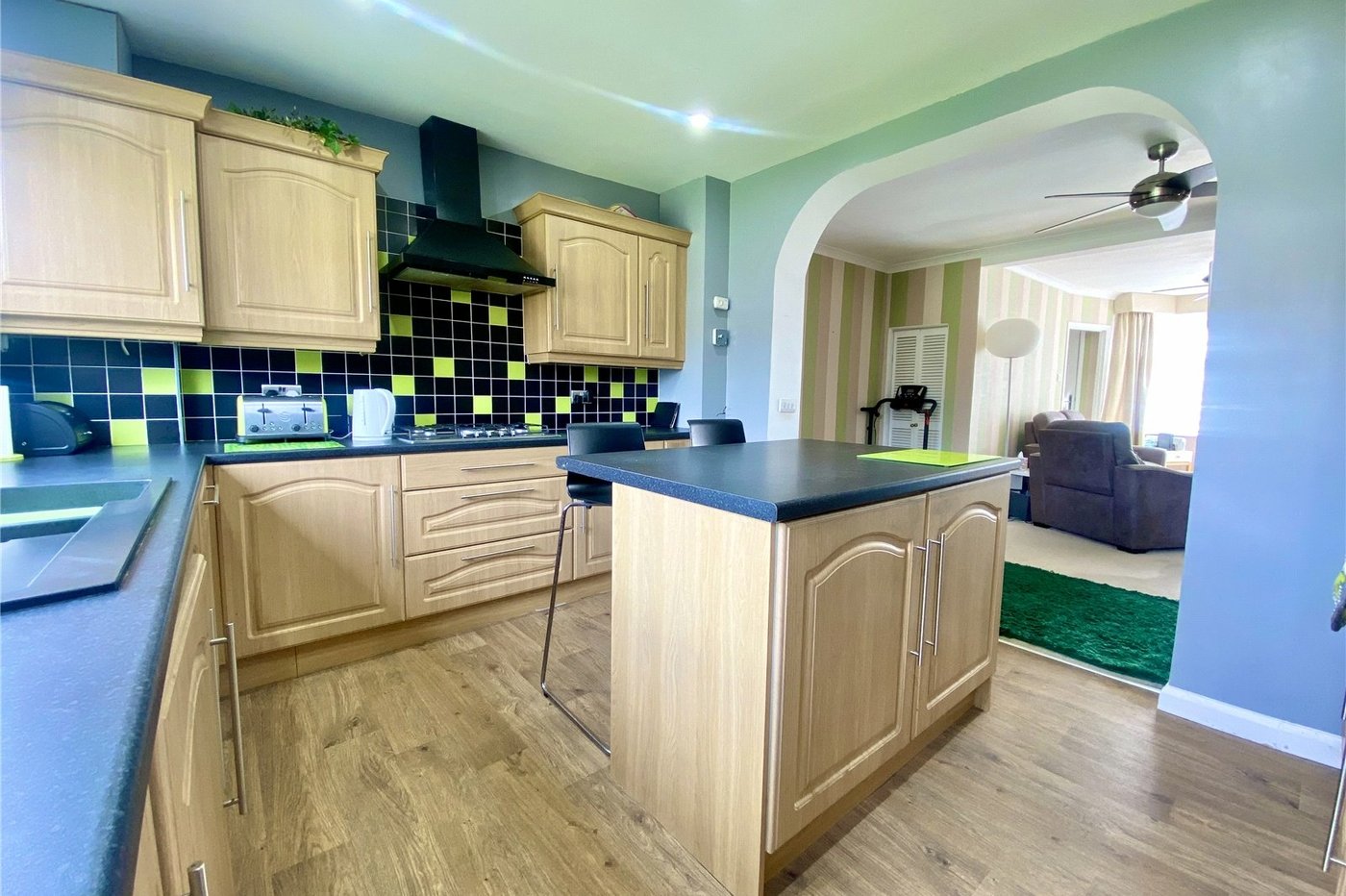 2 bedroom house for sale in Sidcup | Robinson Jackson