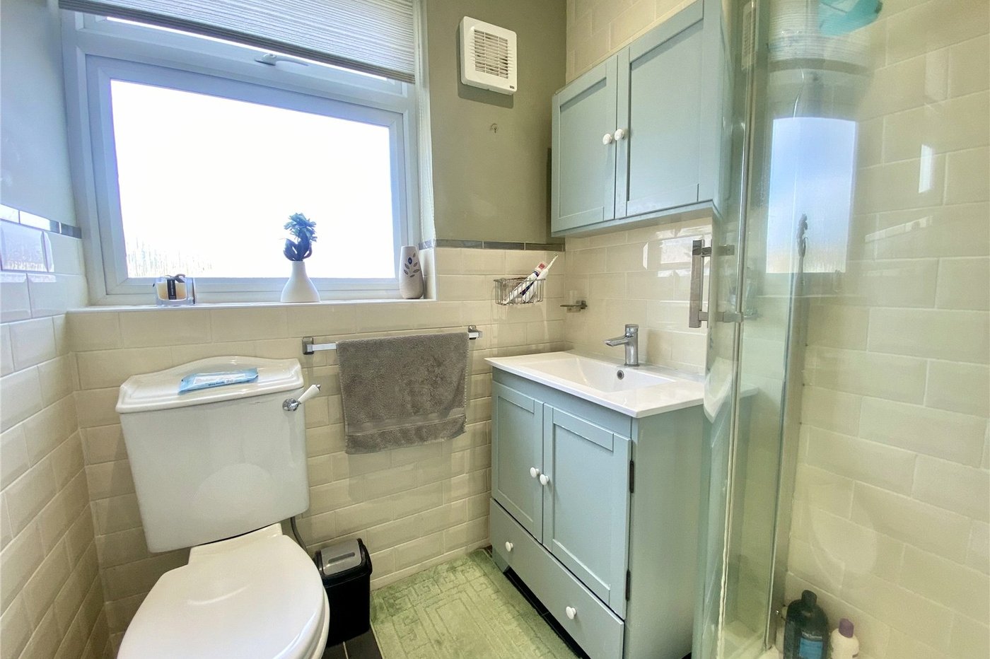 2 bedroom house for sale in Sidcup | Robinson Jackson