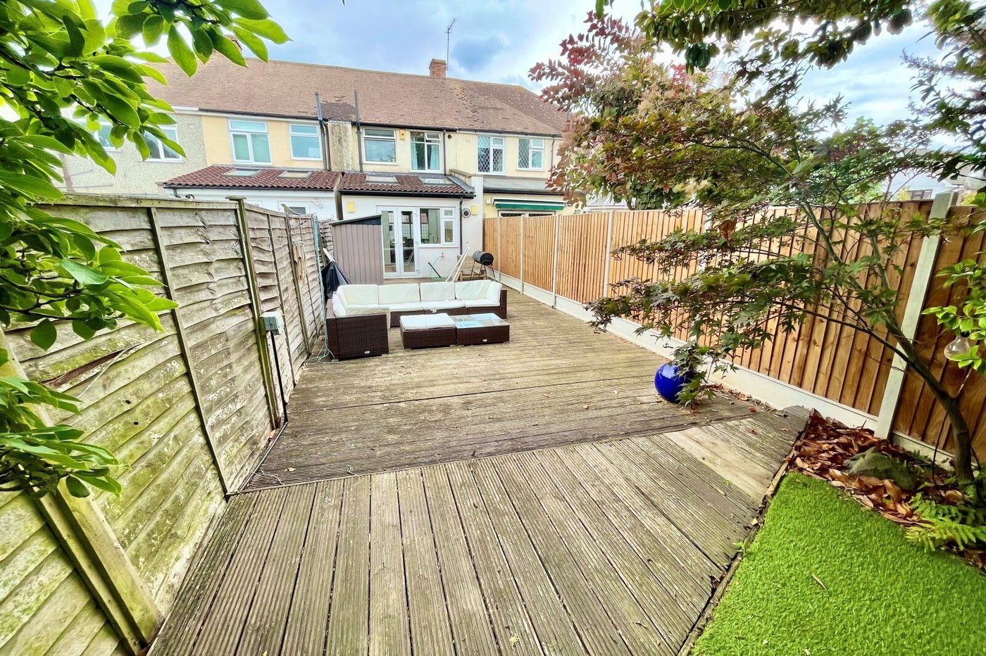 2 bedroom house for sale in Sidcup | Robinson Jackson
