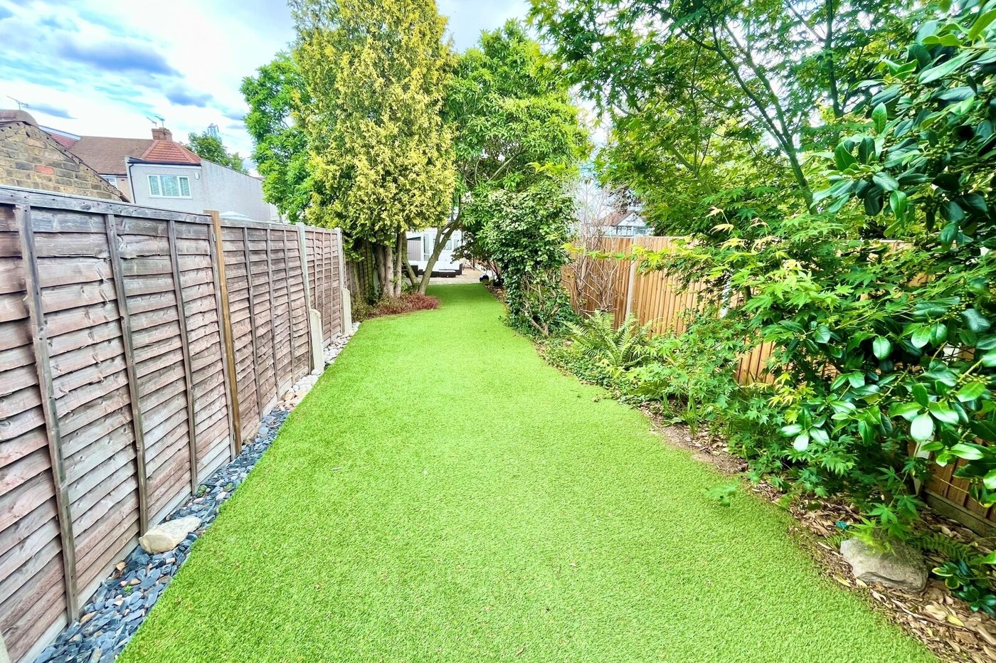 2 bedroom house for sale in Sidcup | Robinson Jackson