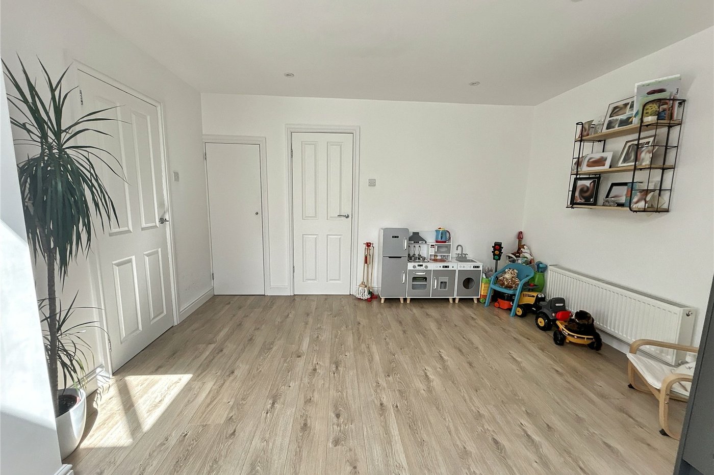 2 bedroom house for sale in Sidcup | Robinson Jackson