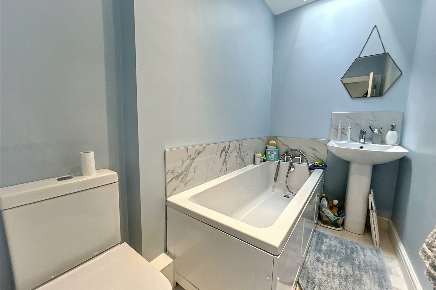 2 bedroom house for sale in Sidcup | Robinson Jackson