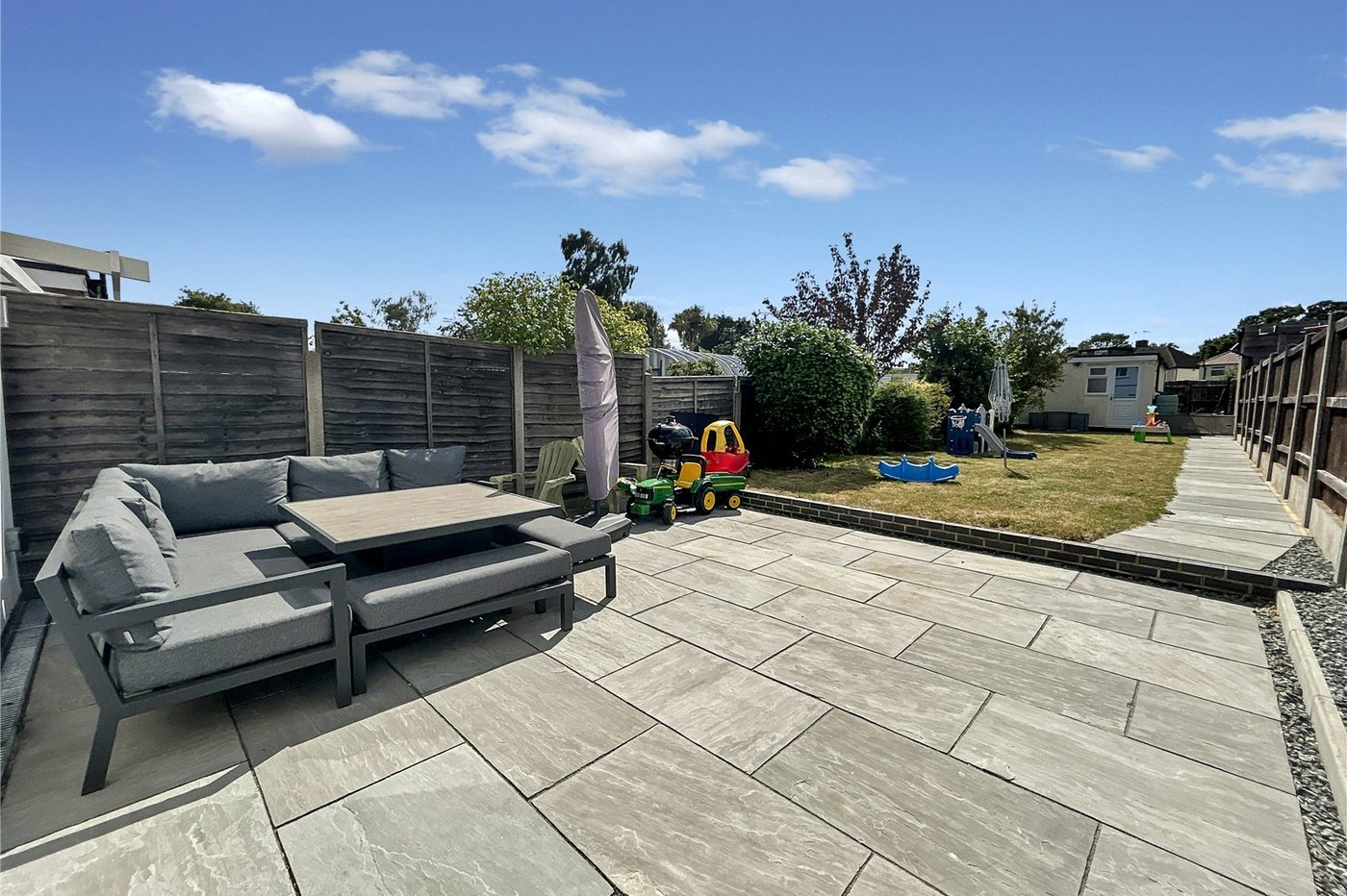 2 bedroom house for sale in Sidcup | Robinson Jackson