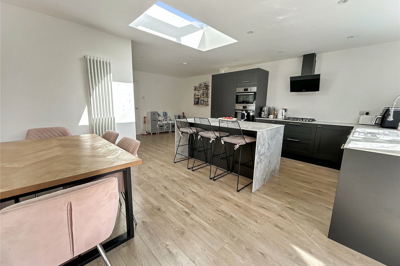 2 bedroom house for sale in Sidcup | Robinson Jackson