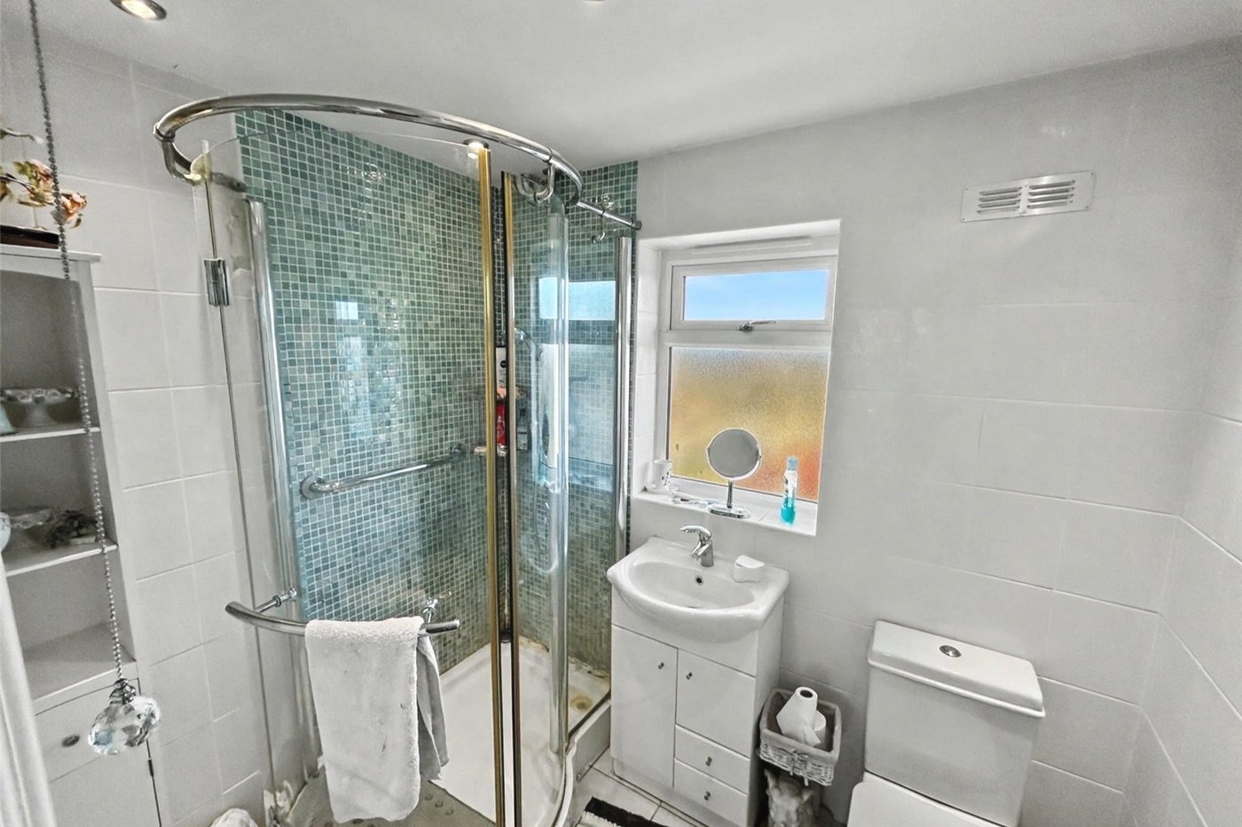 3 bedroom house for sale in Welling | Robinson Jackson