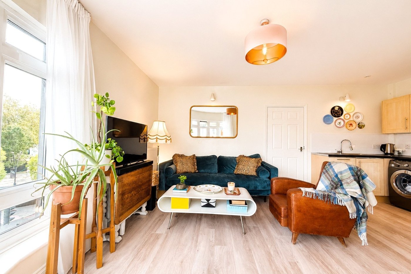 1 bedroom property for sale in London | Robinson Jackson
